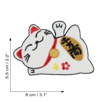 Patch lucky cat Maneki Neko lying down white embroidered patch